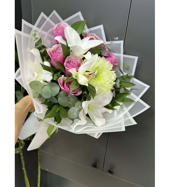 LİLYUM & PEMBE GÜL BUKET